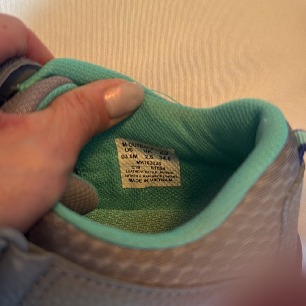 Merrell Hiking Boots - Picture 5 of 5